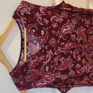 Roz & Ali sleeveless blouse